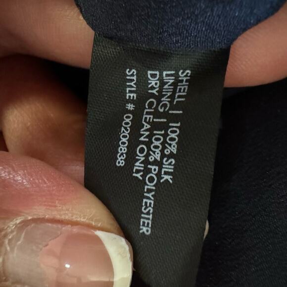 CLUB MONACO Gray Black Blue 100% Silk Shift Short Sleeve Dress Lightweight Sz XS - Picture 3 of 5